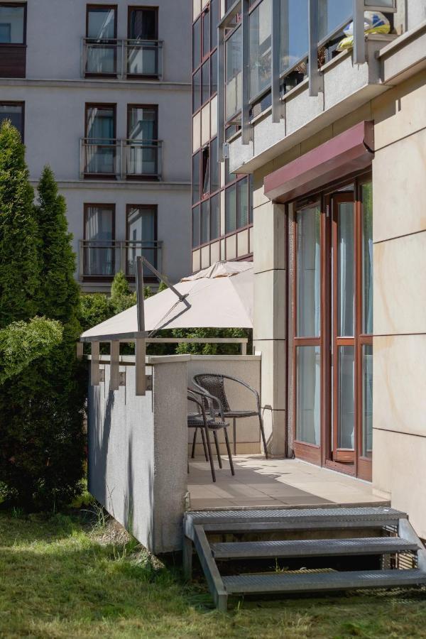 Wonderful Apartment Garden Residence By Noclegi Renters Kraków Zewnętrze zdjęcie